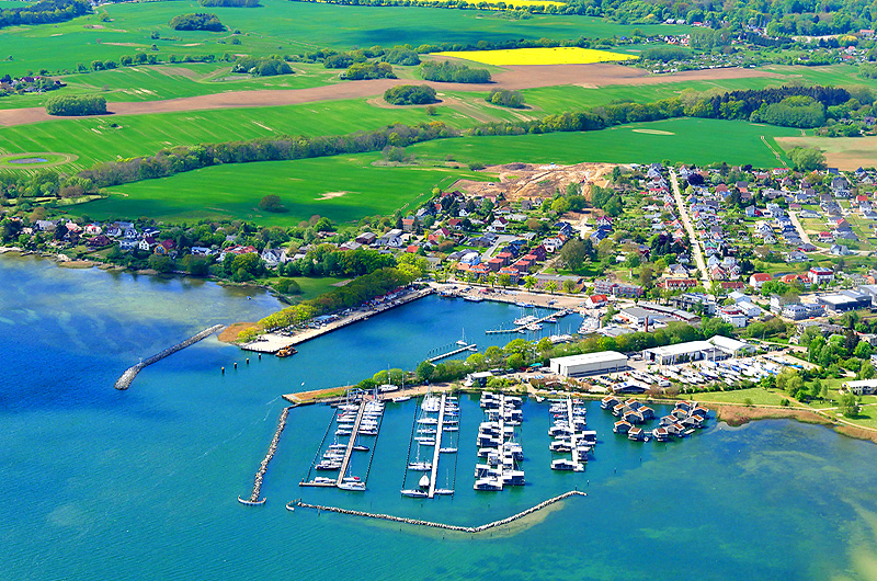 zur Übersicht Flugaufnahmen Putbus