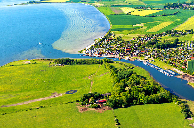 zur Übersicht Flugaufnahmen Süedwest-Rügen 1
