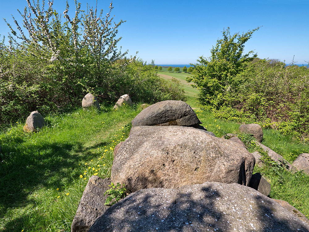 zur Übersicht Hünen- und Hügelgräber 3