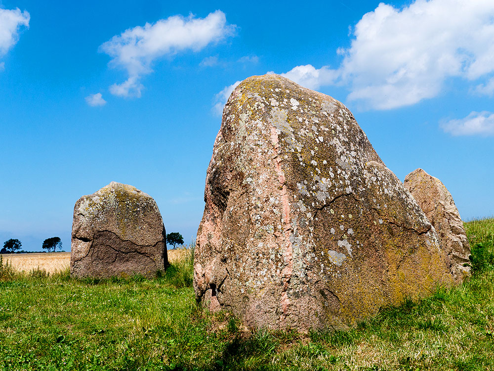 zur Übersicht Hünen- und Hügelgräber 3