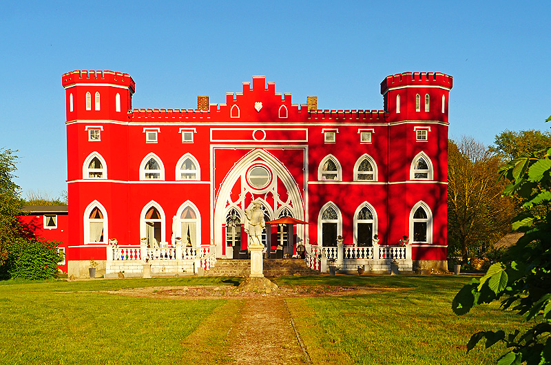 zur Übersicht Schlösser & Herrenhäuser 1