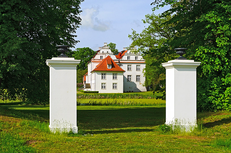 zur Übersicht Schlösser & Herrenhäuser 3