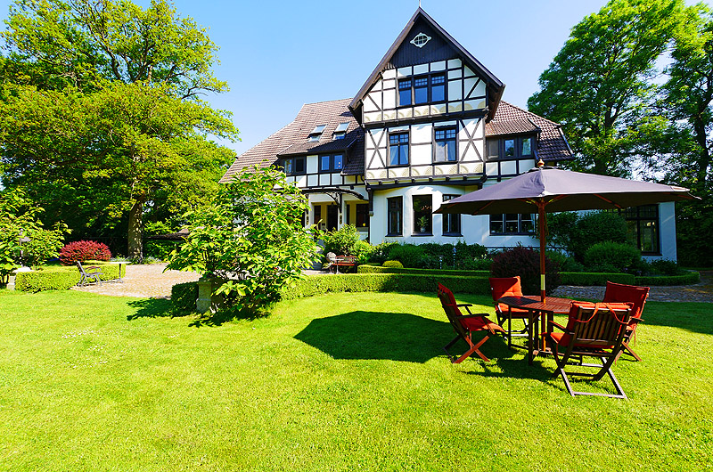 zur Übersicht Schlösser & Herrenhäuser 3